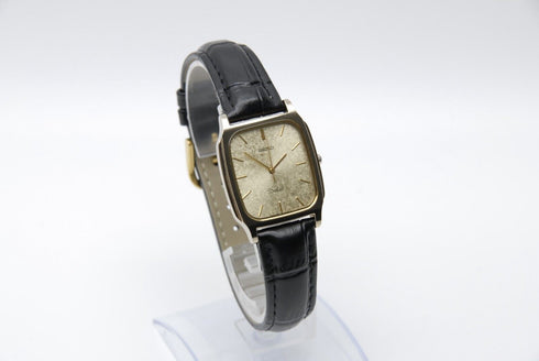 【 N MINT 】 Vintage Seiko Dolce 8N41-507A Gold Dial Quartz Men's Watch from JAPAN